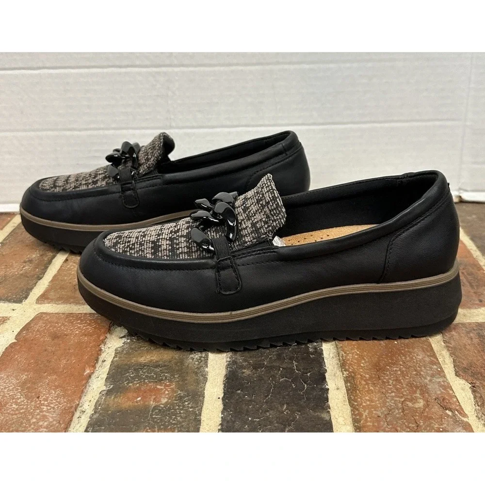 Clarks Black Leather Loafers Houndstooth Chunky Chain Detail Comfort Women's 9.5